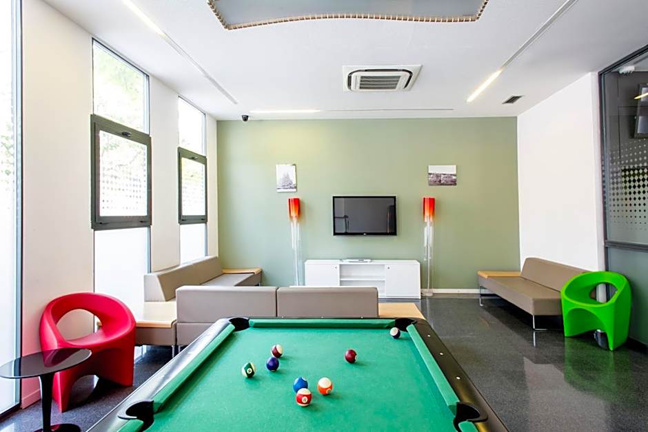 Alojamientos Universitarios Resa Hipatia