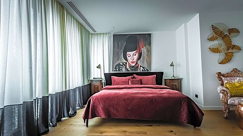The Babe Boutique Hotel – Belgrade, NY