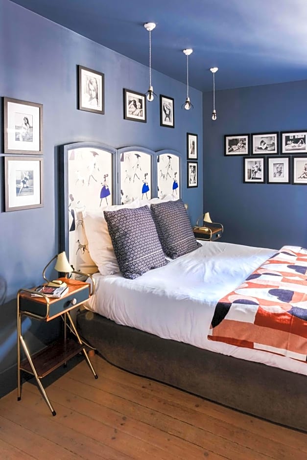 La Femme d'à Côté