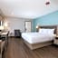 Travelodge by Wyndham LAX South
