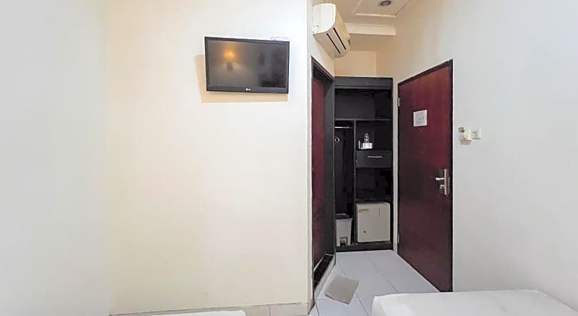 Urbanview Hotel Yasmin Makassar by RedDoorz