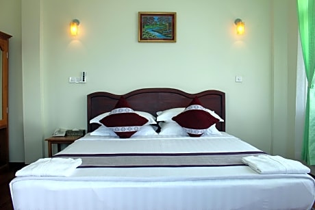 Special Room B - Massage Chair