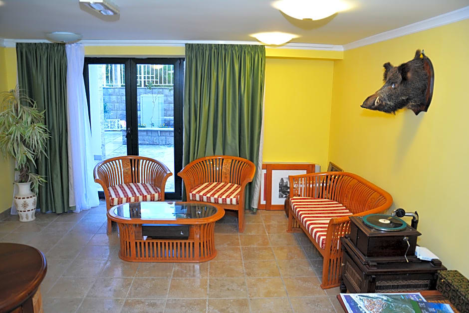 Aparthotel Villa Lav