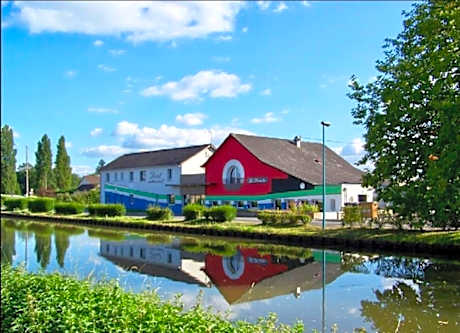 Auberge La Péniche