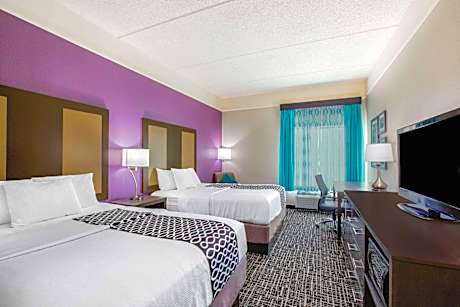 Queen Room with Two Queen Beds - Disability Access