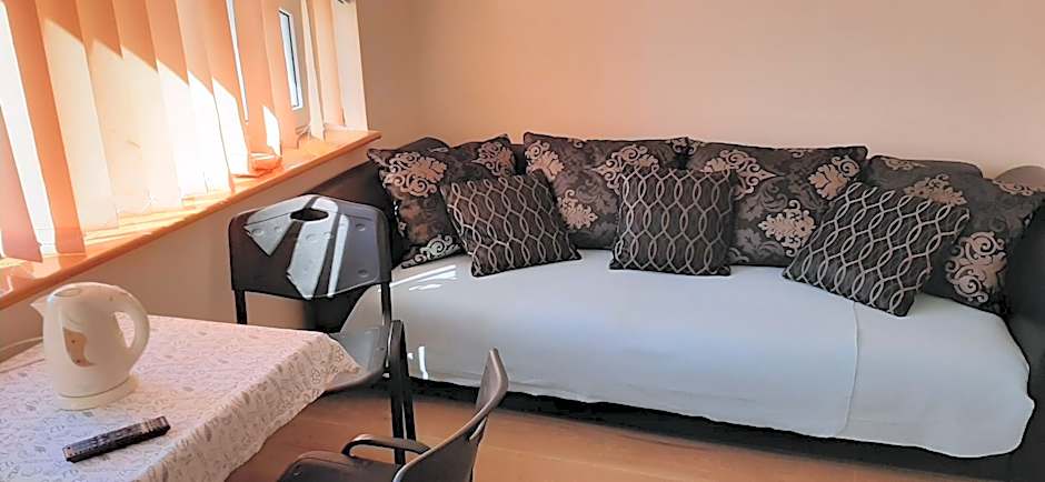 Słoneczny Dom pokoje i apartament na wynajem