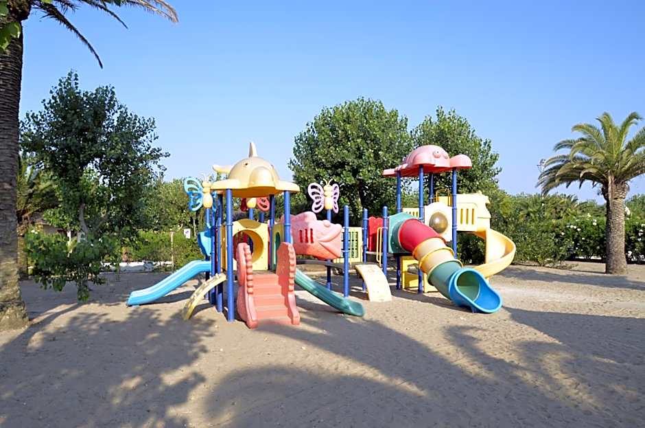 African Beach Hotel-Residence