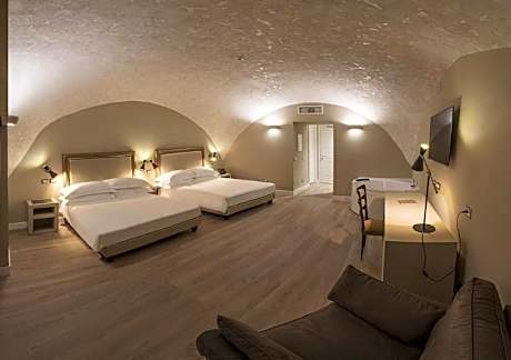 Suite with Spa Bath