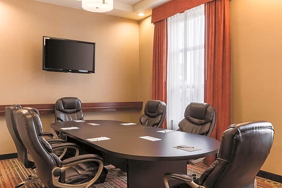 Hampton Inn by Hilton Edmonton/South