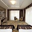 Exclusive Hotel & More