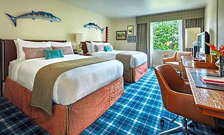 Graduate Queen Room with Two Queen Beds