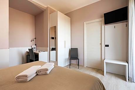 Triple Room with Sea View