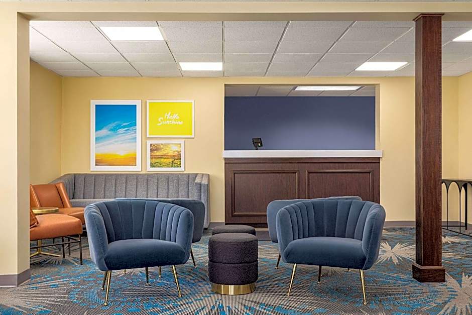 Days Inn by Wyndham Grand Island I-80