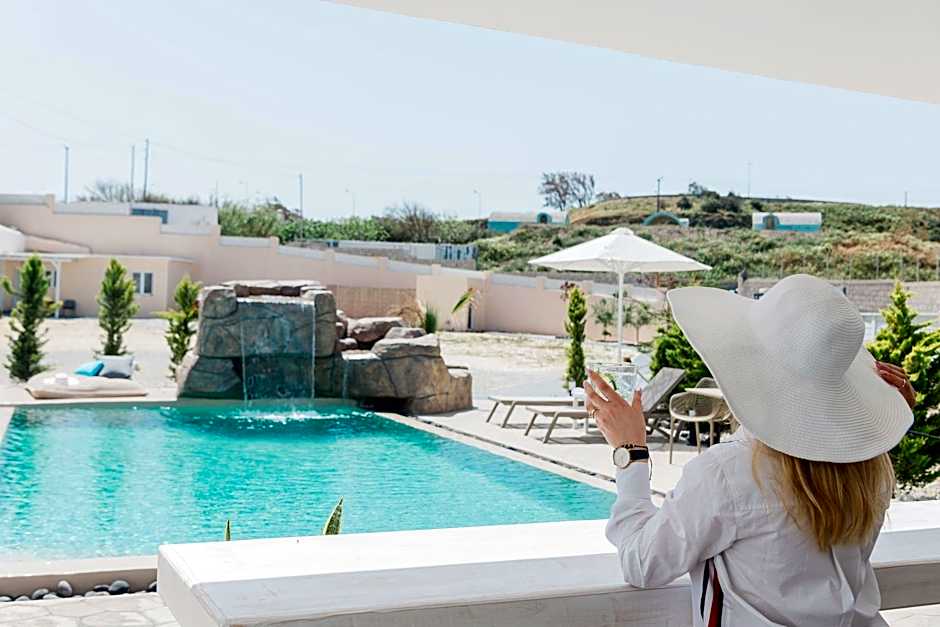 Santoterra Antigua Suites