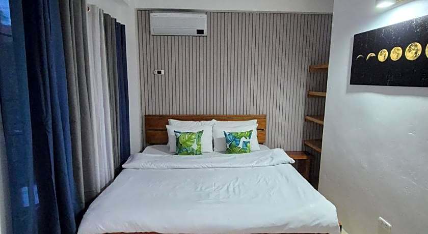 Apo Diver Beach Accomodation