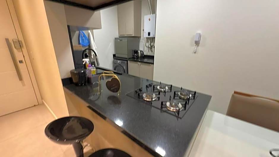 Cód 67 - Apto com 2 dorm no Arpoador Palmas