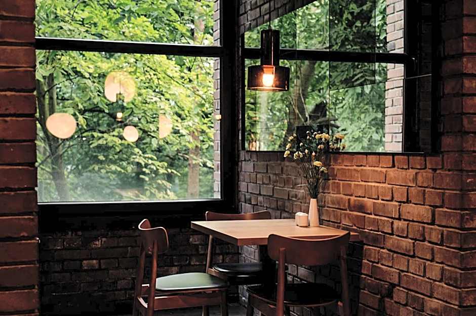 Forest Hotel