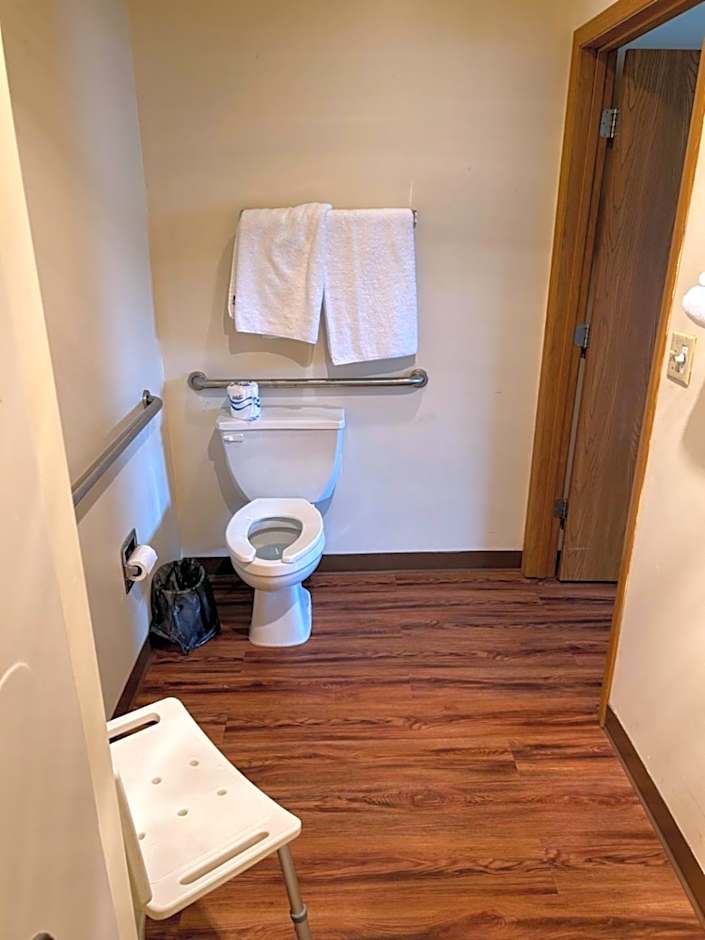 Valley Inn and Suites