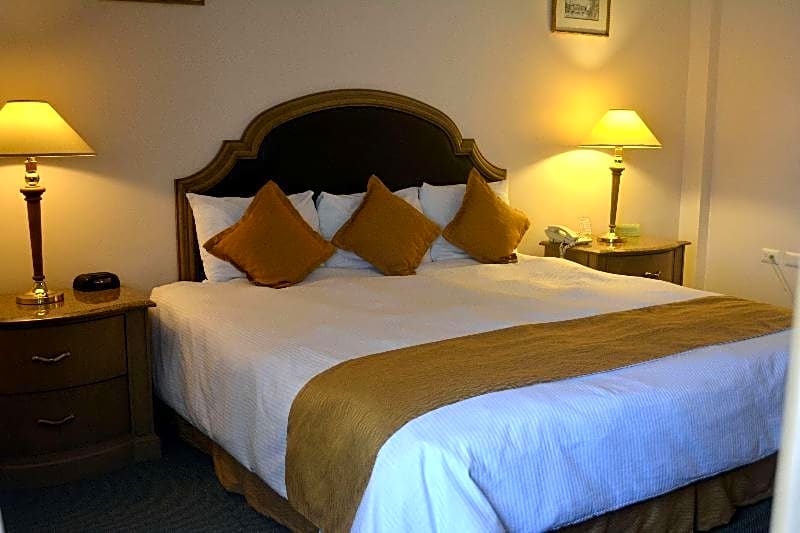 Best Western Centro Cadereyta