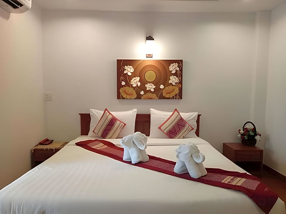 Sawadeelanna Hotel