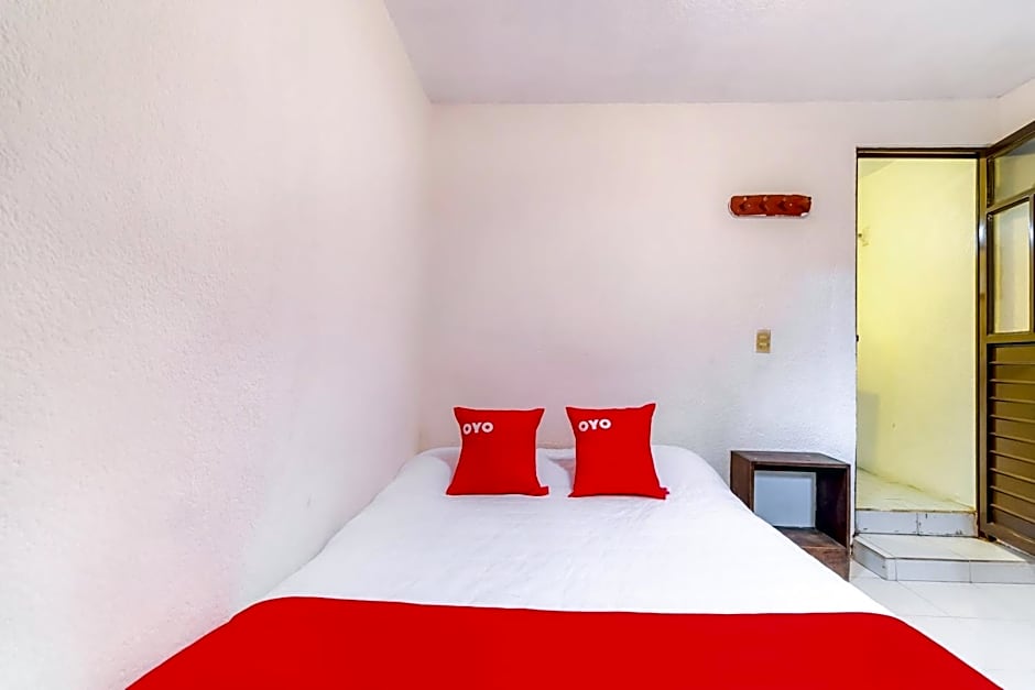 OYO Hotel La Luna