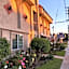 Orange Tustin Inn in Orange