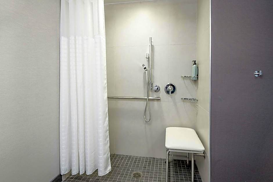 Courtyard by Marriott Hanover Lebanon