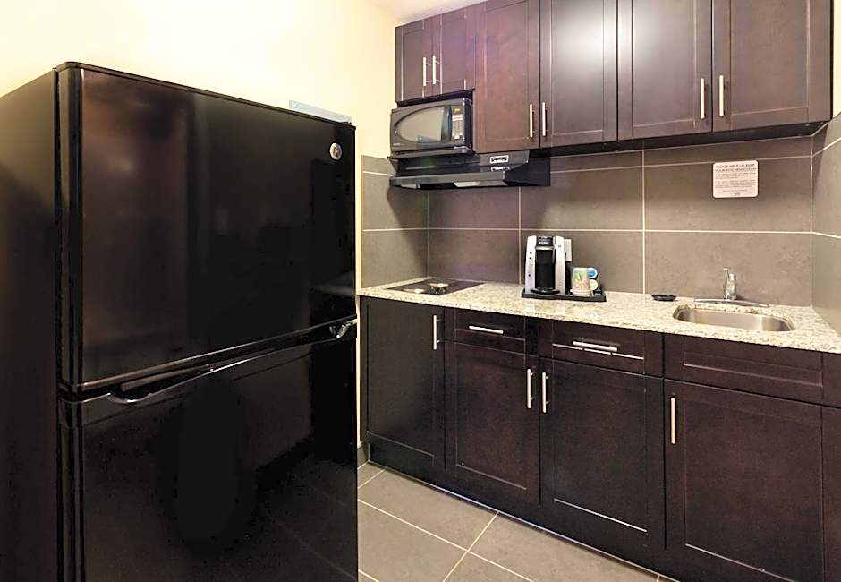 BCMInns - Peace River