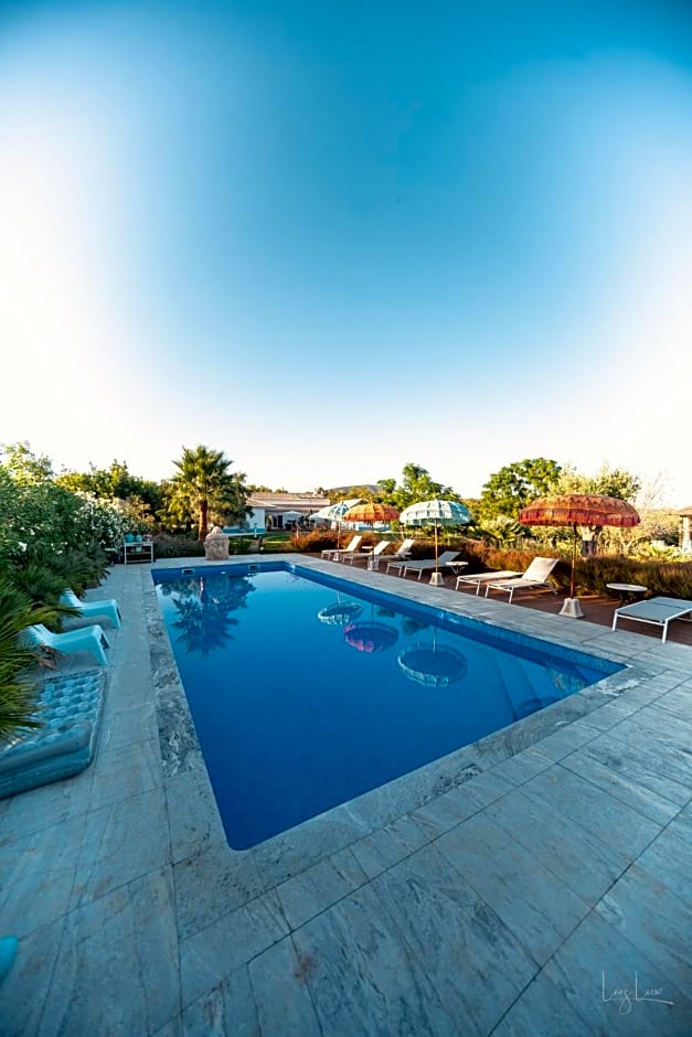 Seeds of Silence boutique hotel & retreat center near Olhao