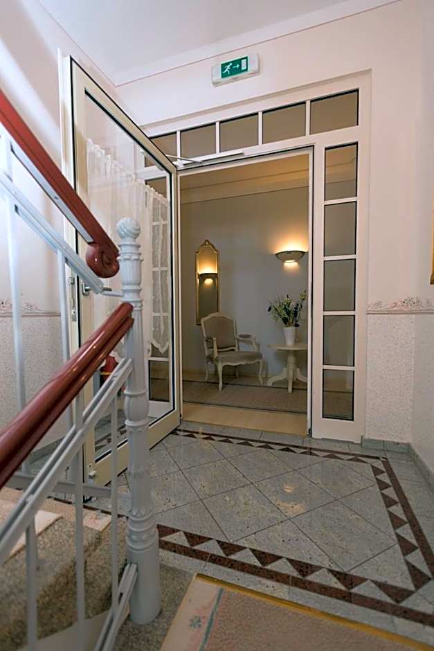 Hotel Burghof