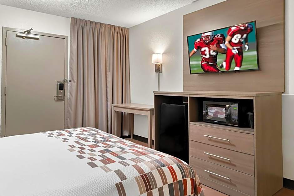 Red Roof Inn Auburn Hills