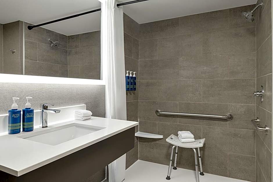 Four Points By Sheraton Columbus-Polaris