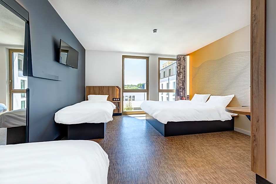 B&B HOTEL Saintes