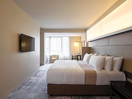 Hotel Realm