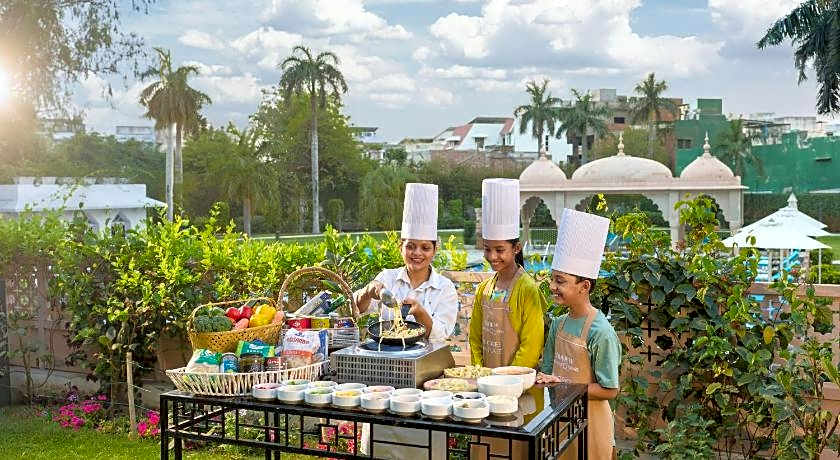 Tajview, Agra - IHCL SeleQtions (A Taj InnerCircle Hotel)