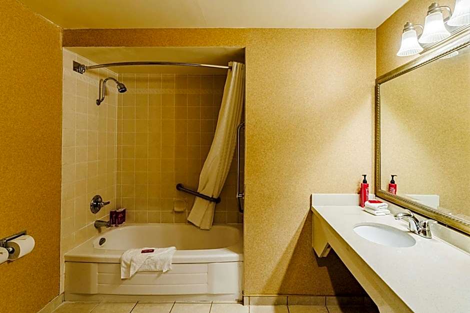 SureStay Plus by Best Western Coquitlam