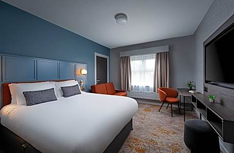 Leonardo Hotel Galway - Formerly Jurys Inn