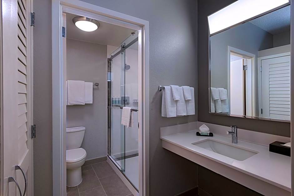 Courtyard by Marriott Dallas Plano Parkway at Preston Road