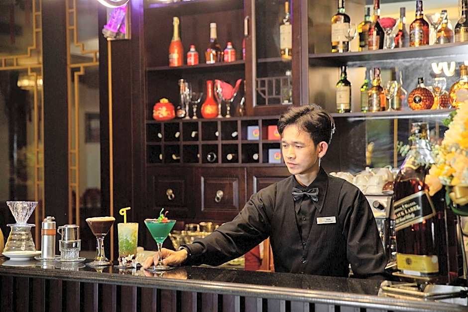 Thanh Lich Royal Boutique