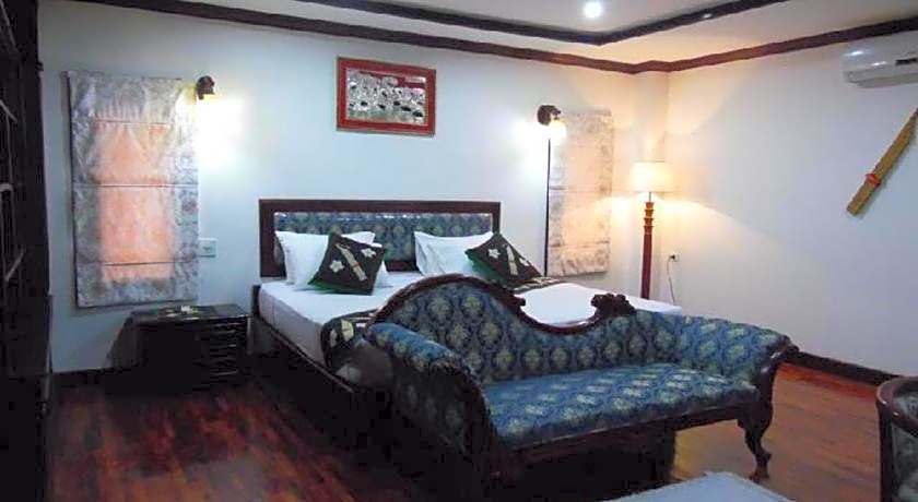 Anoulack Khen Lao Hotel