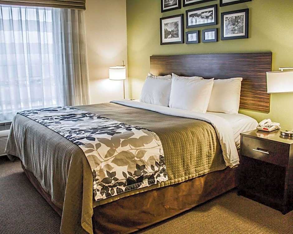 Sleep Inn & Suites Harrisburg