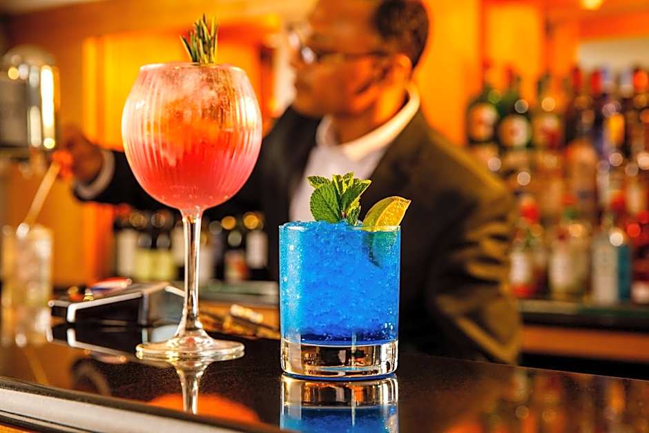 Sunday London Staines-upon-Thames Heathrow T5