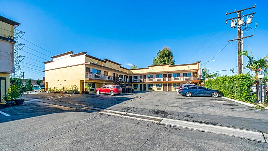 Starlight Inn South El Monte