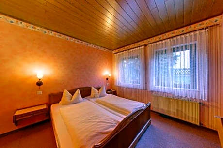 Quadruple Room with Bathroom