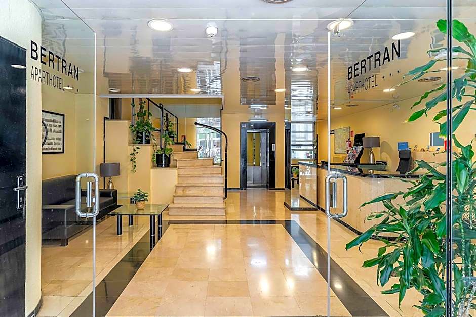 Aparthotel Bertran