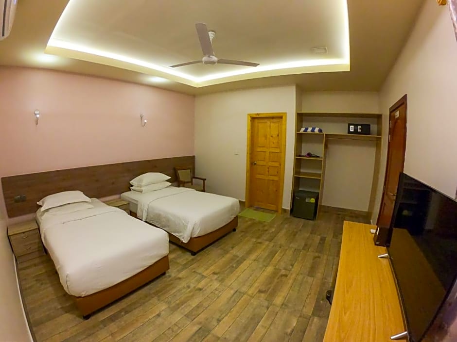 Tiger shark Residence 