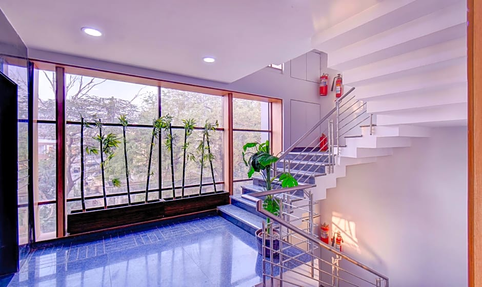 Treebo Admiral Suites New Usmanpura