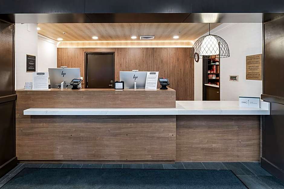 Staybridge Suites Madison - East By IHG