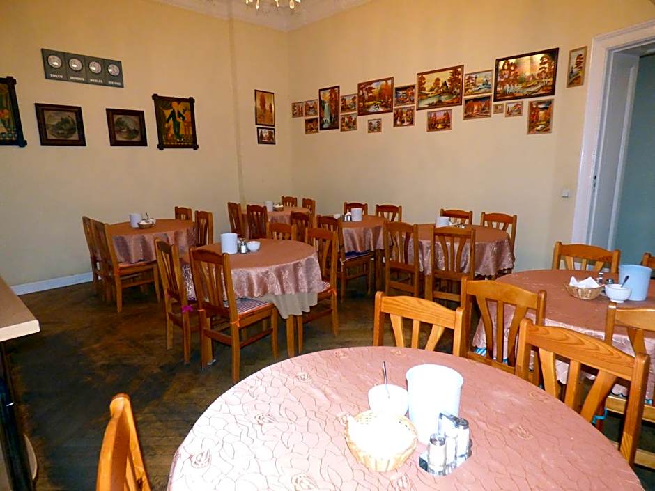 Hotel Pension Bernstein am Kurfürstendamm