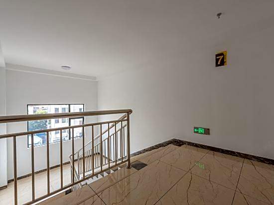 Liangyou Qicheng Hotel (Guangzhou Sanyuanli Branch)